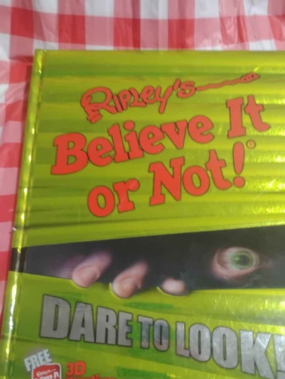 Ripley's Believe It or Not! Neon Green Book - Dare to Look